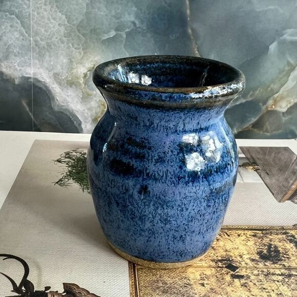 Studio Art Egg Separator Small Stoneware Blue Funny Face Open Mouth Glazed - Picture 5 of 9